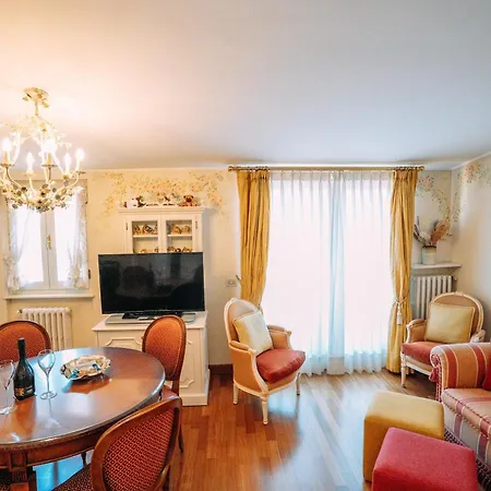 Romantic Vista Apartman *