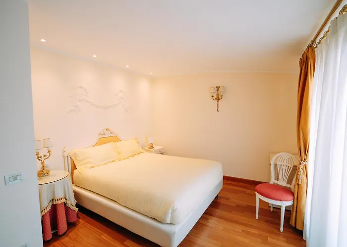 Romantic Vista Stresa